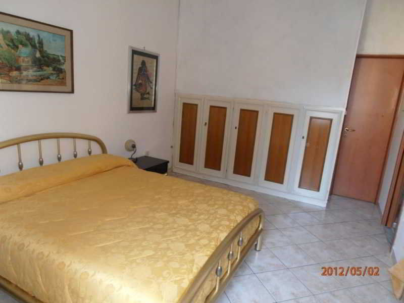 Bed And Breakfast Paola โรม ภายนอก รูปภาพ