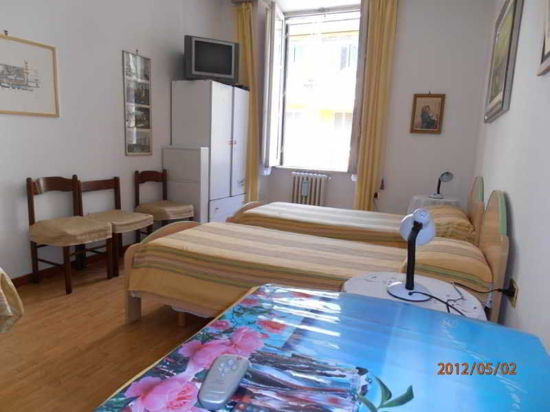 Bed And Breakfast Paola โรม ภายนอก รูปภาพ